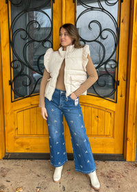 Petal Perspective Tummy Control Cropped Embroidered Risen Jeans