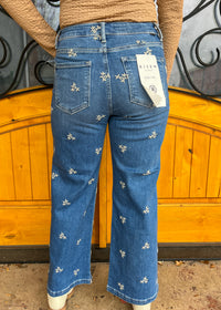 Petal Perspective Tummy Control Cropped Embroidered Risen Jeans