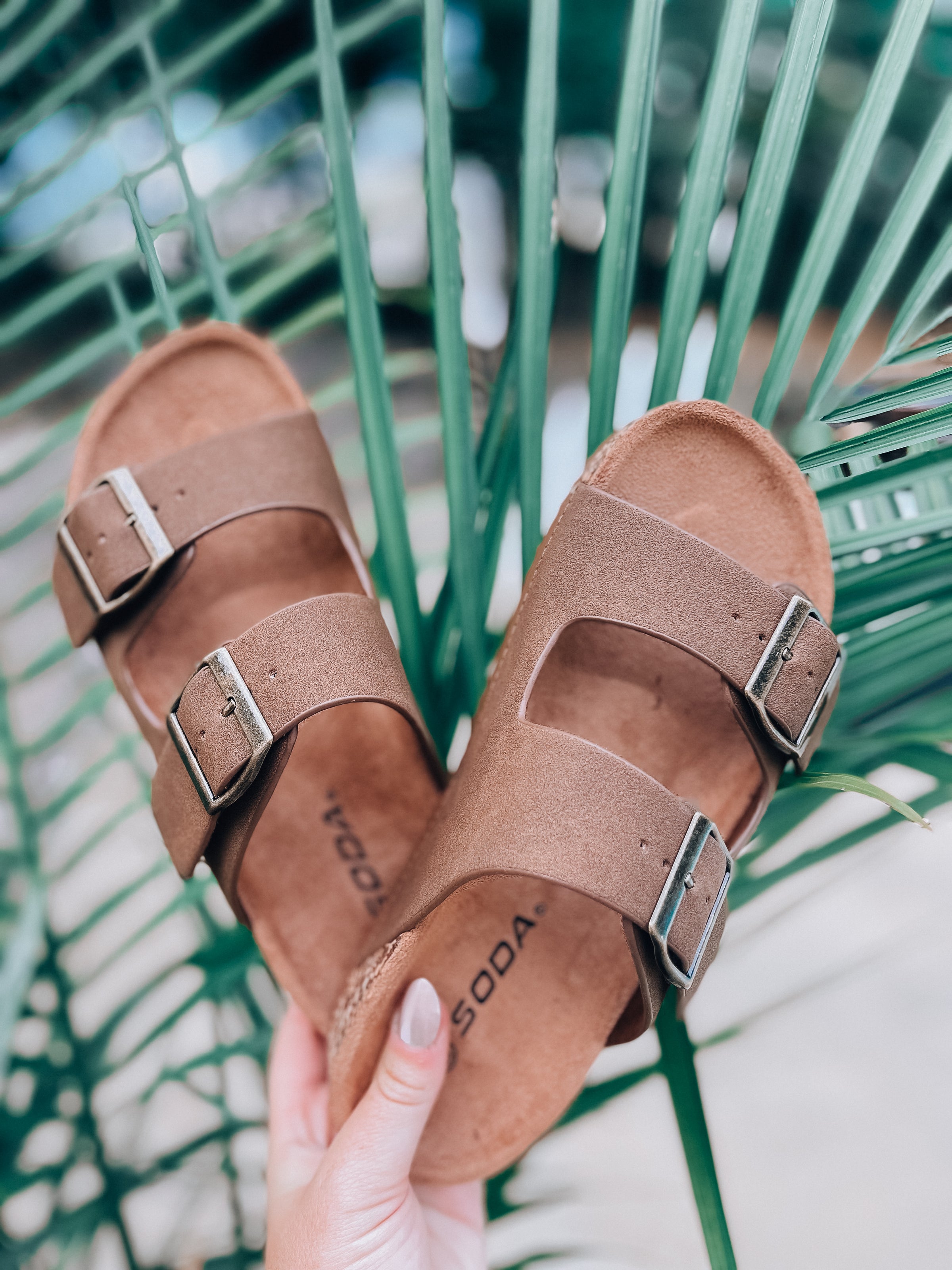 Coastline Classic Sandals