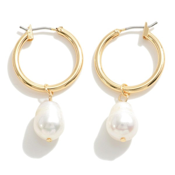 Elegant Ways Gold Pearl Earrings