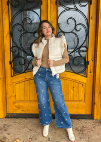 Petal Perspective Tummy Control Cropped Embroidered Risen Jeans