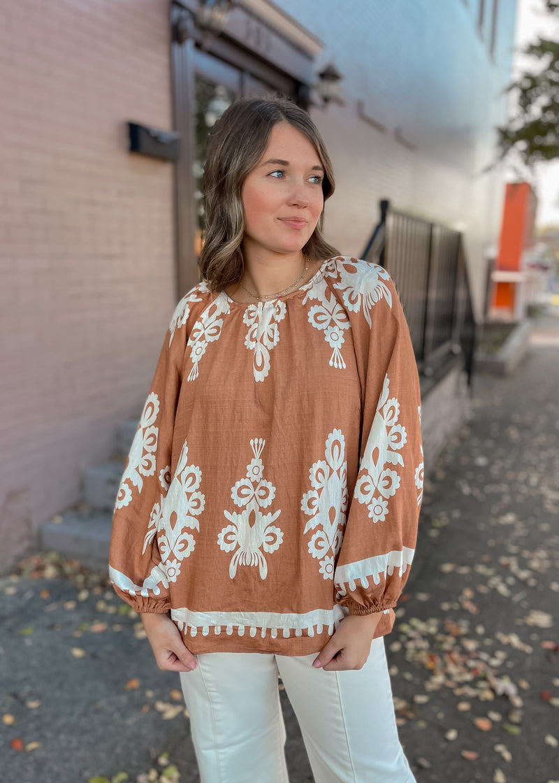 A Look That Lasts Top