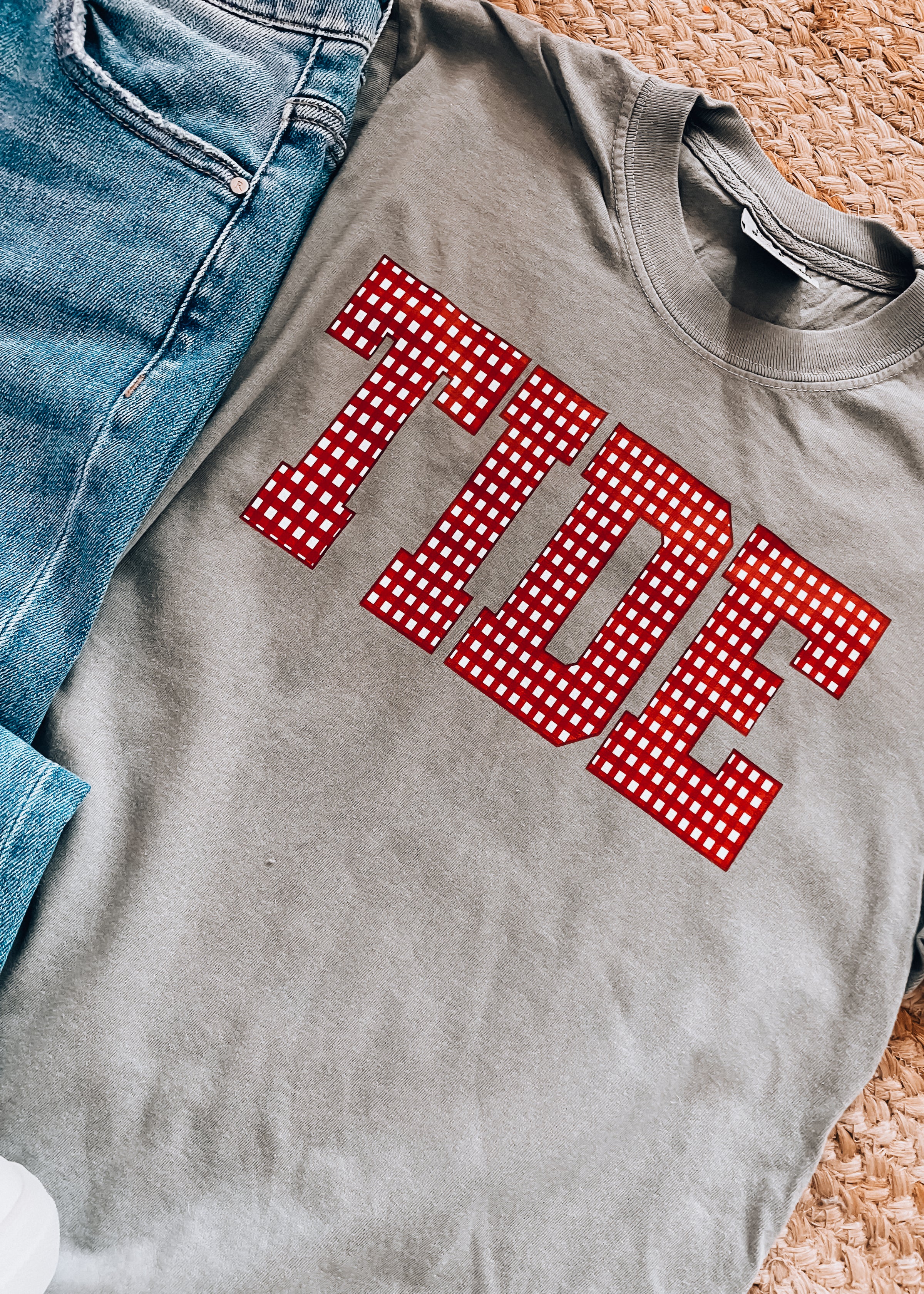Tide Graphic Tee (S-2XL)