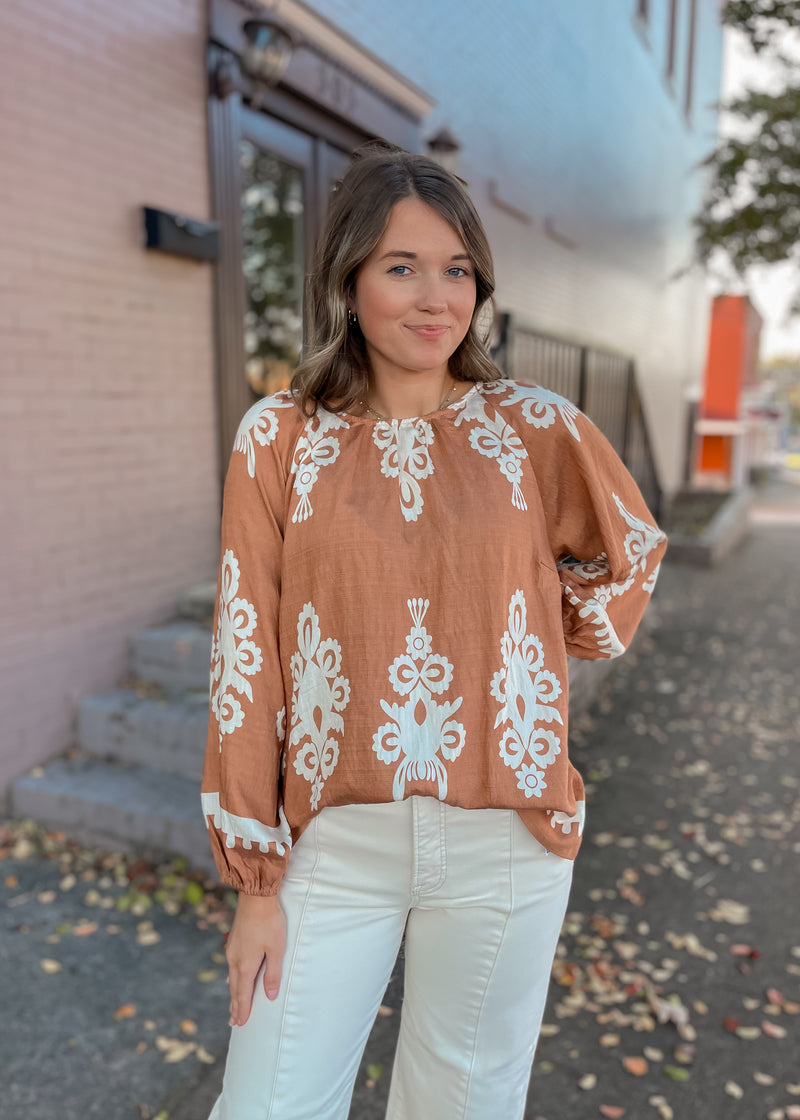 A Look That Lasts Top