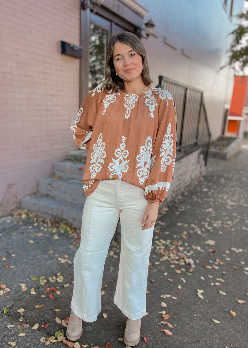 A Look That Lasts Top