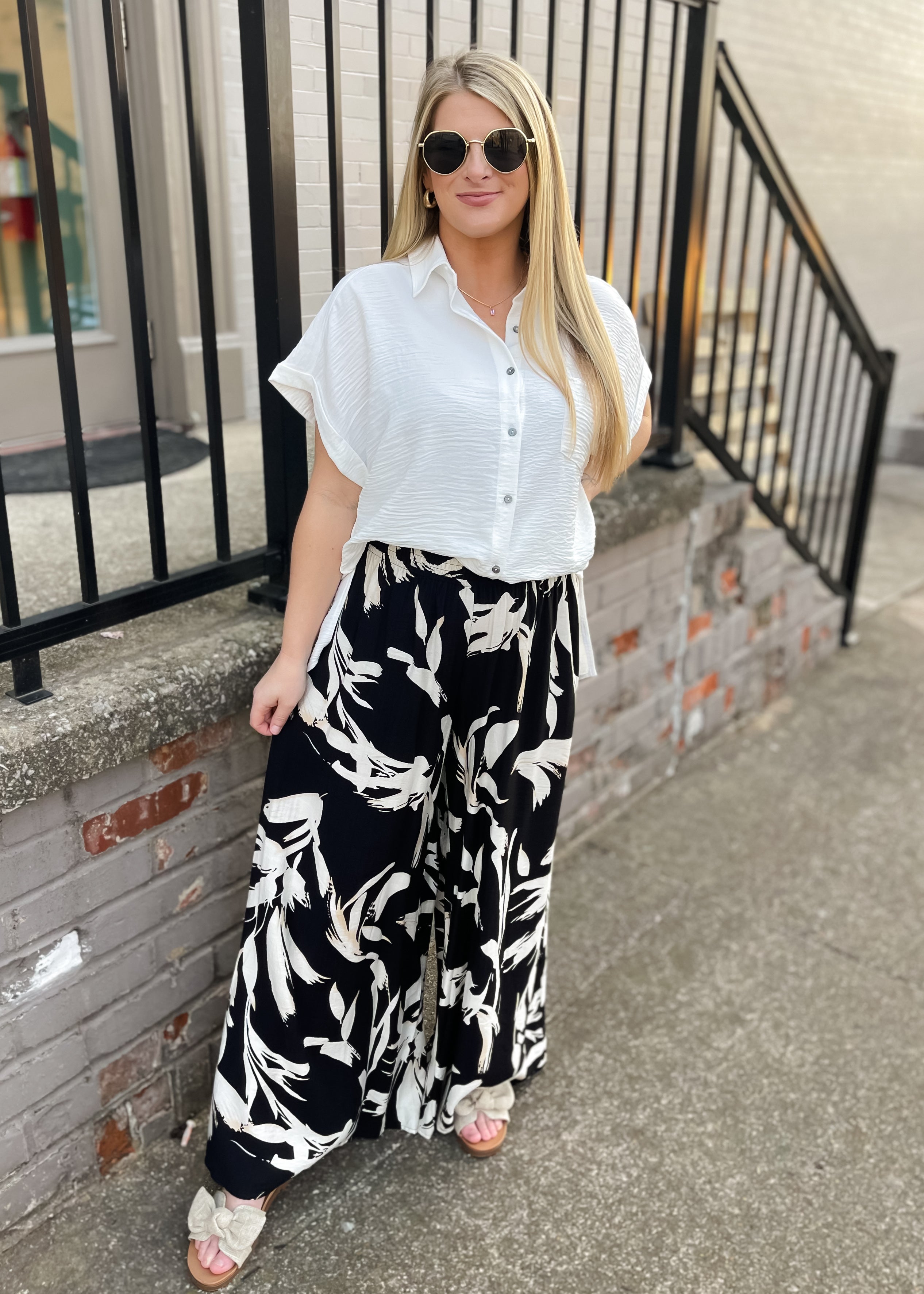 Free as the Sea Floral Wide Leg Pants (S-XL) – The Sassy Owl Boutique