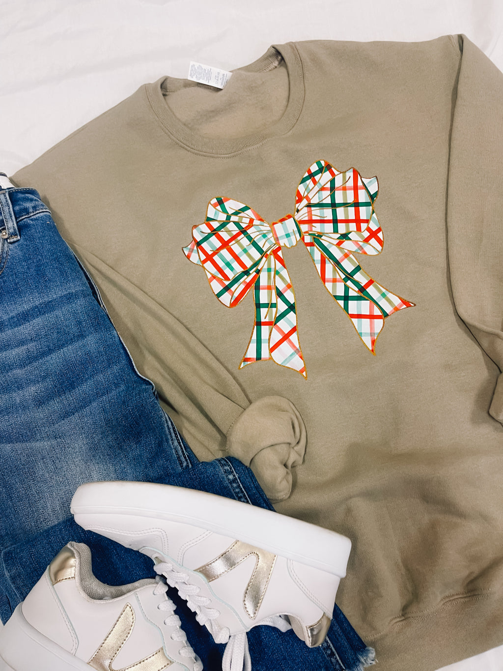 Plaid Christmas Bow Sweatshirt (S-2XL)