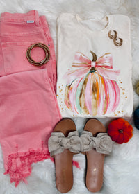 Chic Pumpkin Graphic Tee (S-2XL)