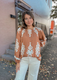 A Look That Lasts Top