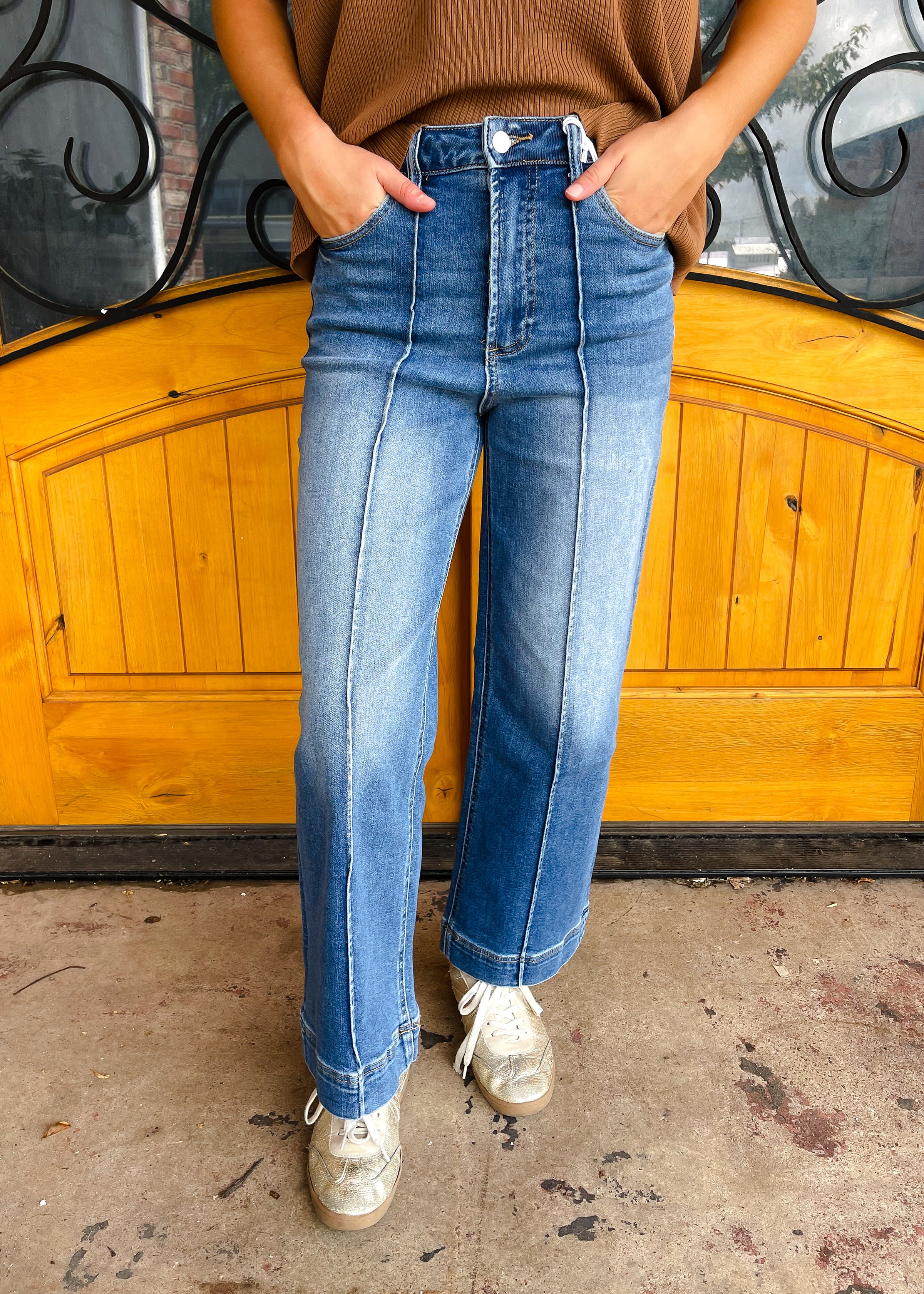 Off Duty Days High Rise Wide Leg Jean