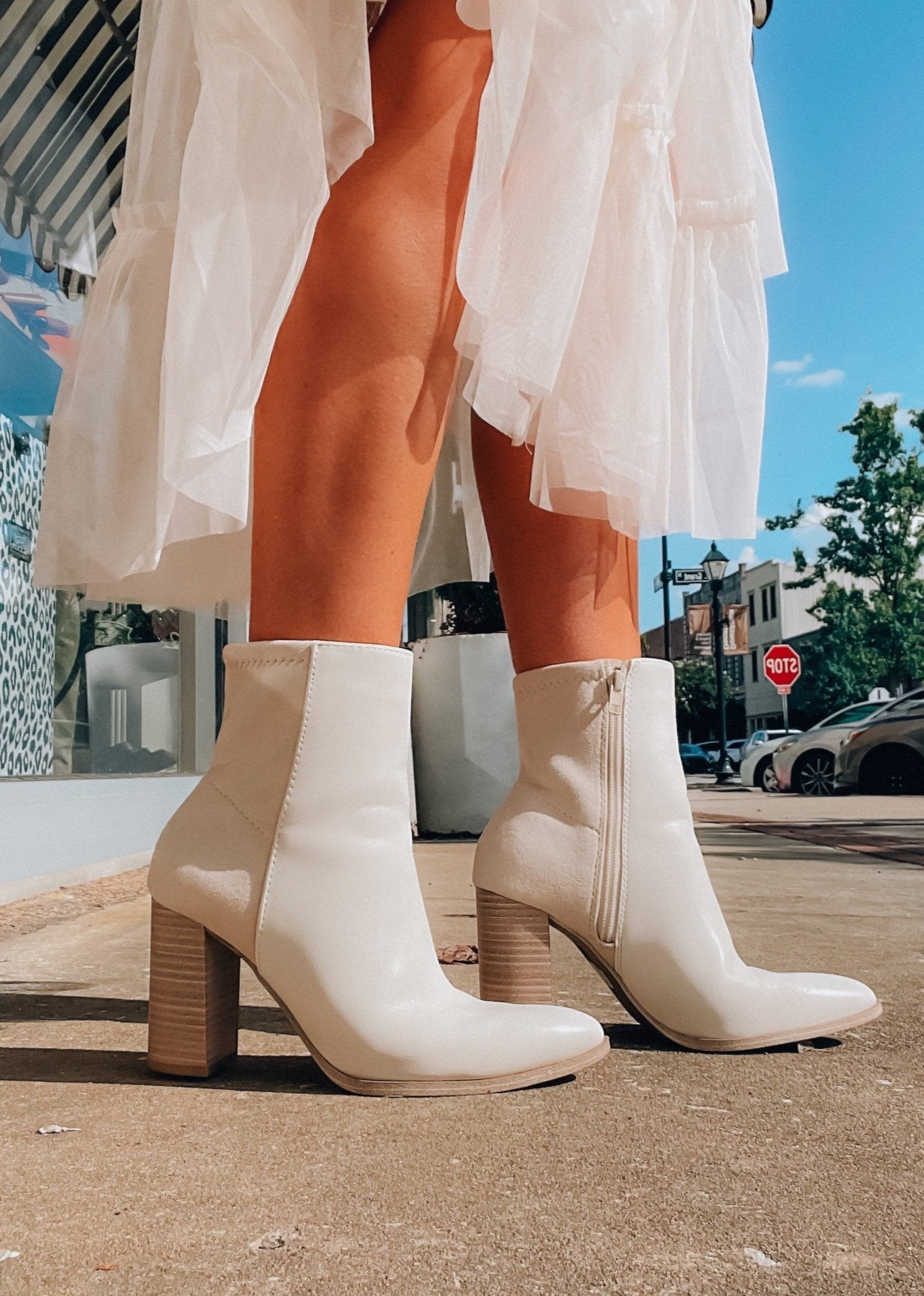 White boots 刺繍　カスタム swag Stride In Style Booties – The Sassy Owl Boutique