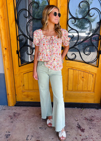 Roaming Around Floral Top (S-XL)