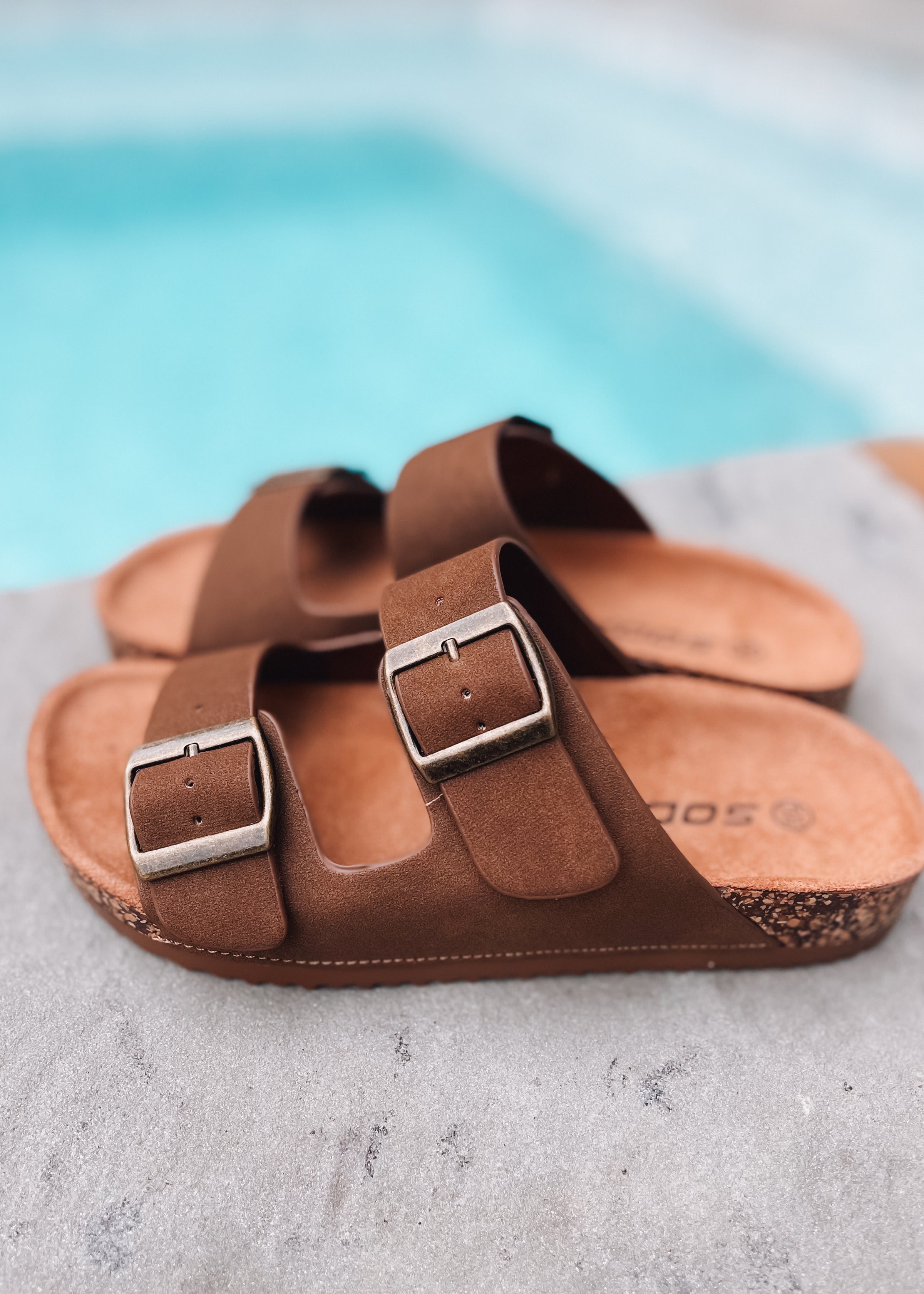 Coastline Classic Sandals