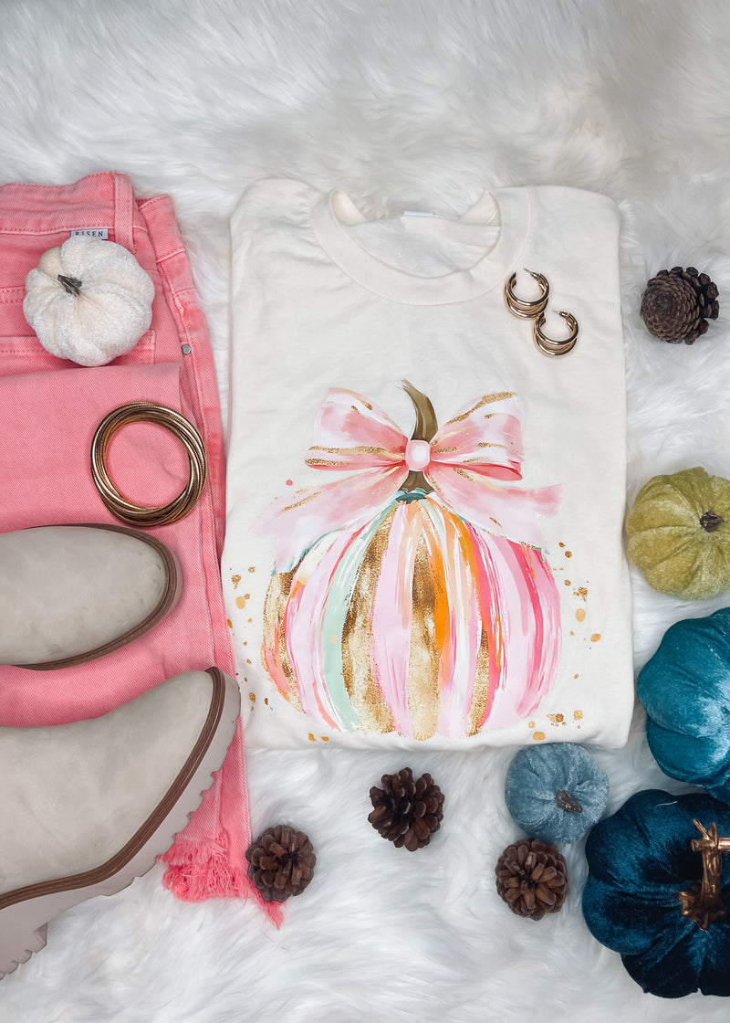 Chic Pumpkin Graphic Tee (S-2XL)