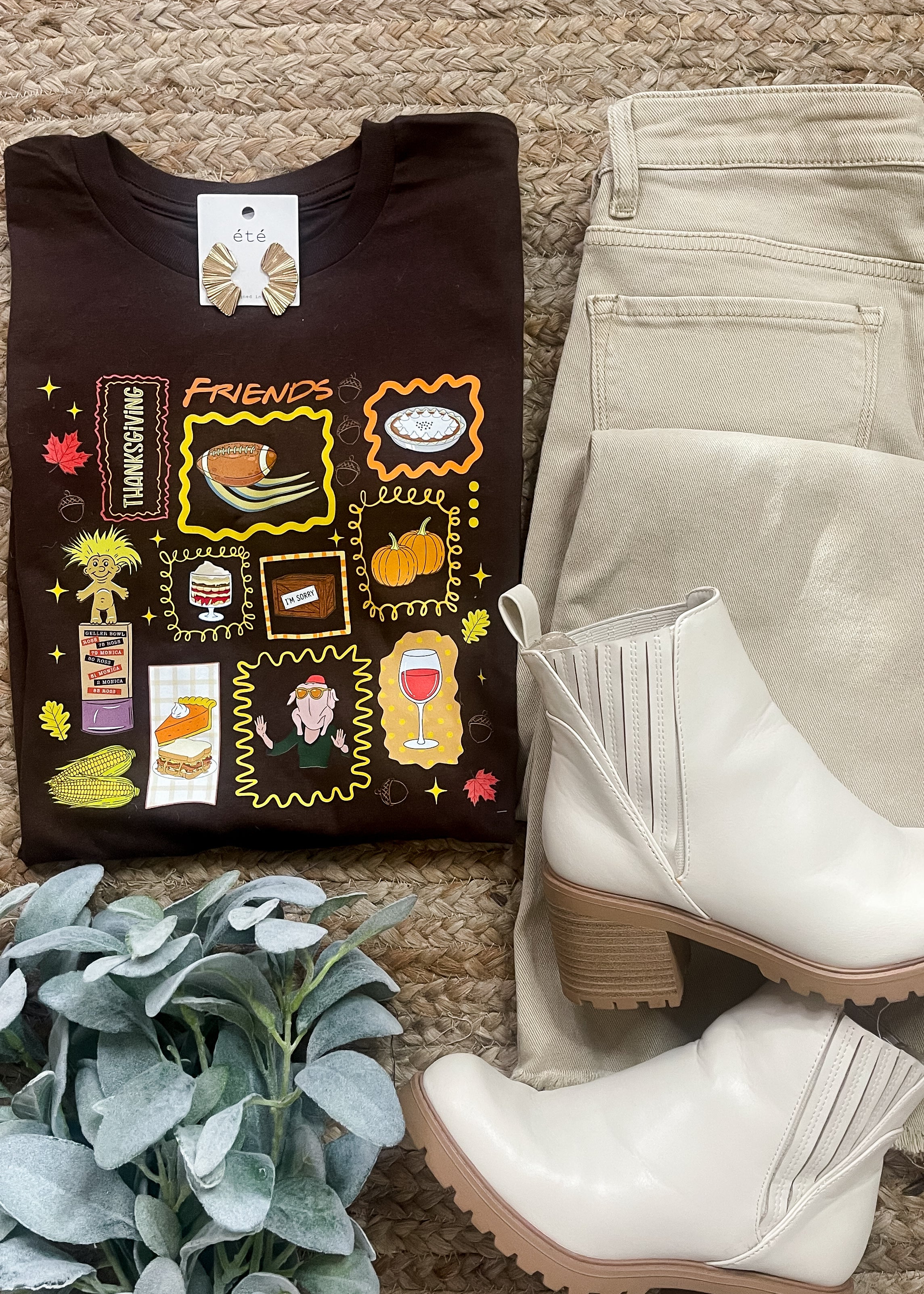 Friends Thanksgiving Graphic Tee (S-3XL)