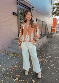 A Look That Lasts Top