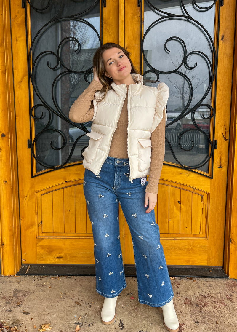 Petal Perspective Tummy Control Cropped Embroidered Risen Jeans