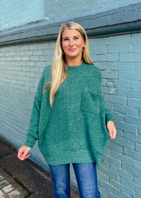 Keep Talking Oversized Fleece Pocket Sweater