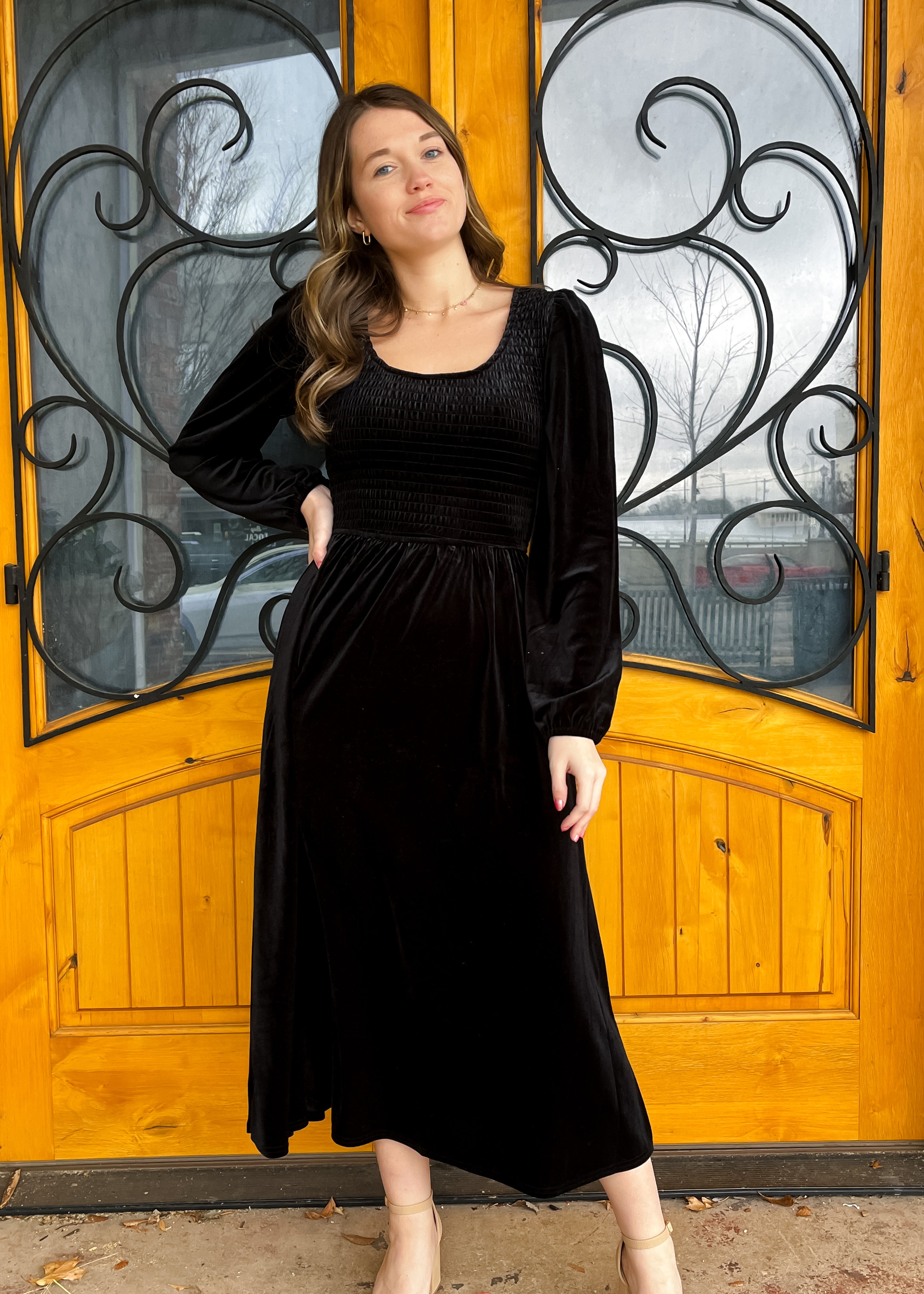 velvet skit dress 【fetico】　お値下げ今月末まで New Traditions Velvet Midi Dress – The Sassy Owl Boutique
