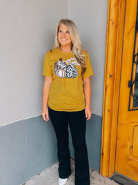 Fall Floral Pumpkin Graphic Tee (S-3XL)