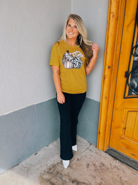 Fall Floral Pumpkin Graphic Tee (S-3XL)