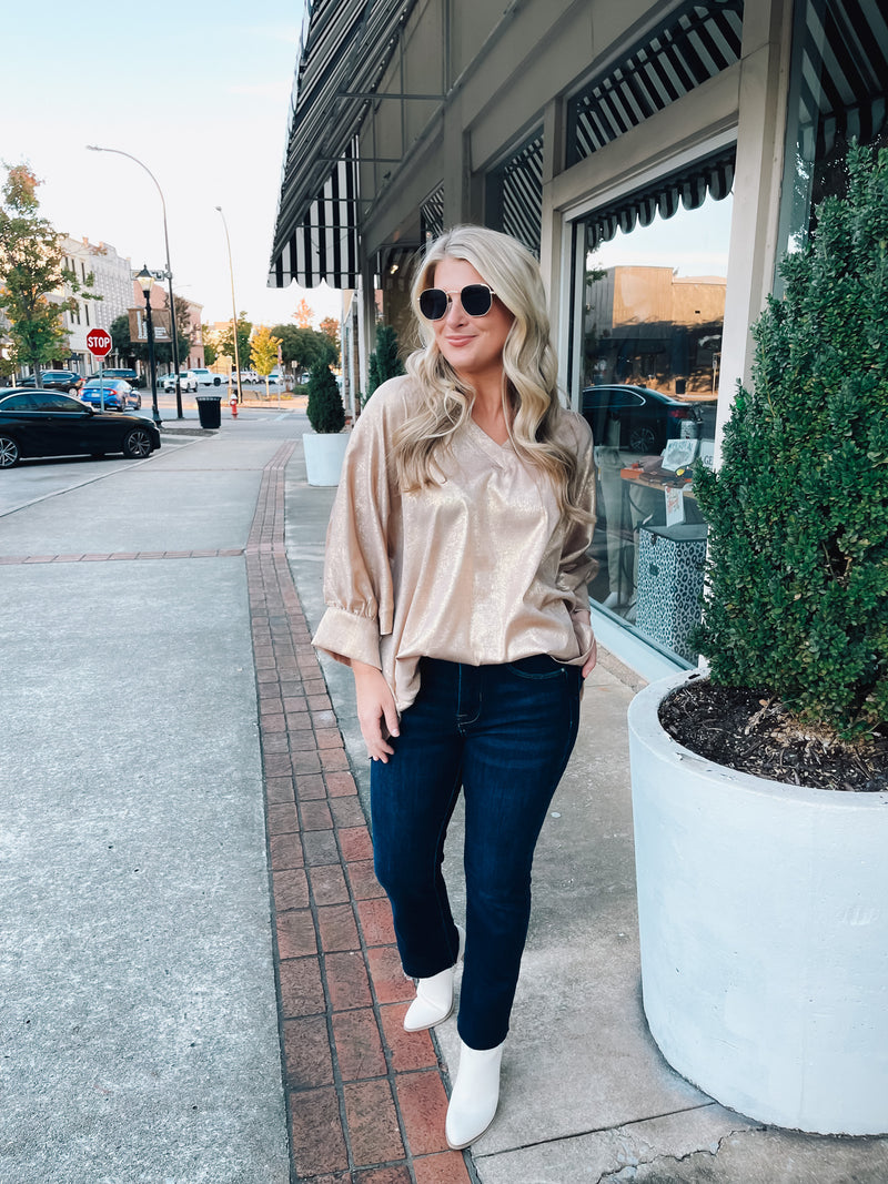 Chic Radiance Top