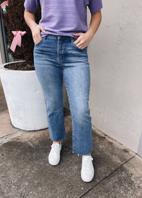 Feeling the Moment Cropped Straight Jeans