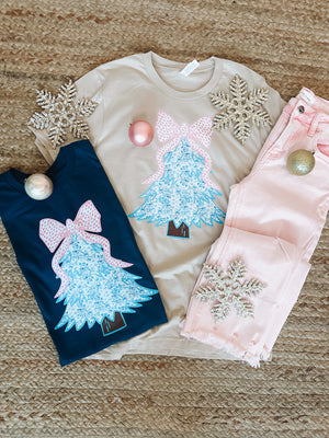 Preppy Chic Christmas Tree Graphic Tee (S-2XL)