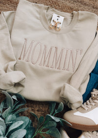 Mommin' Embroidered Sweatshirt (S-2XL)