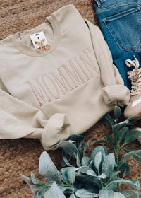 Mommin' Embroidered Sweatshirt (S-2XL)