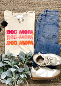 Retro Dog Mom Graphic Tee (S-2XL)