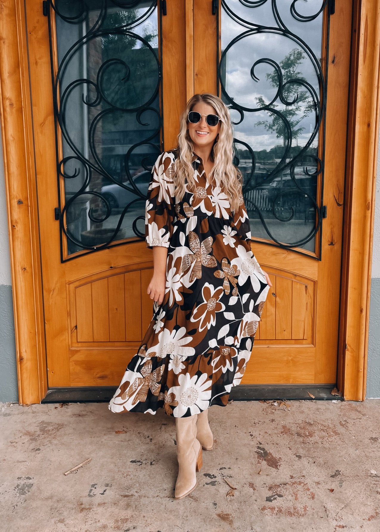 stunning midi dress Stunning In Lace Midi Dress Off White / Large (10/12)