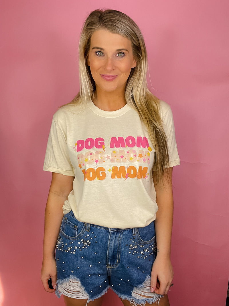 Retro Dog Mom Graphic Tee (S-2XL)