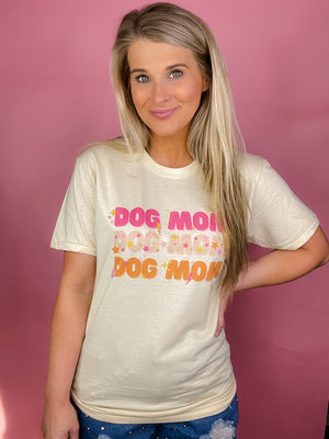 Retro Dog Mom Graphic Tee (S-2XL)