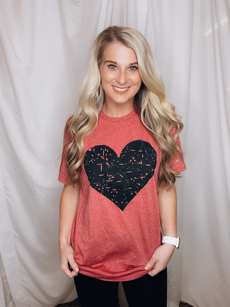 Distressed Heart Tee (XS-3XL)