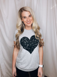 Distressed Heart Tee (XS-3XL)