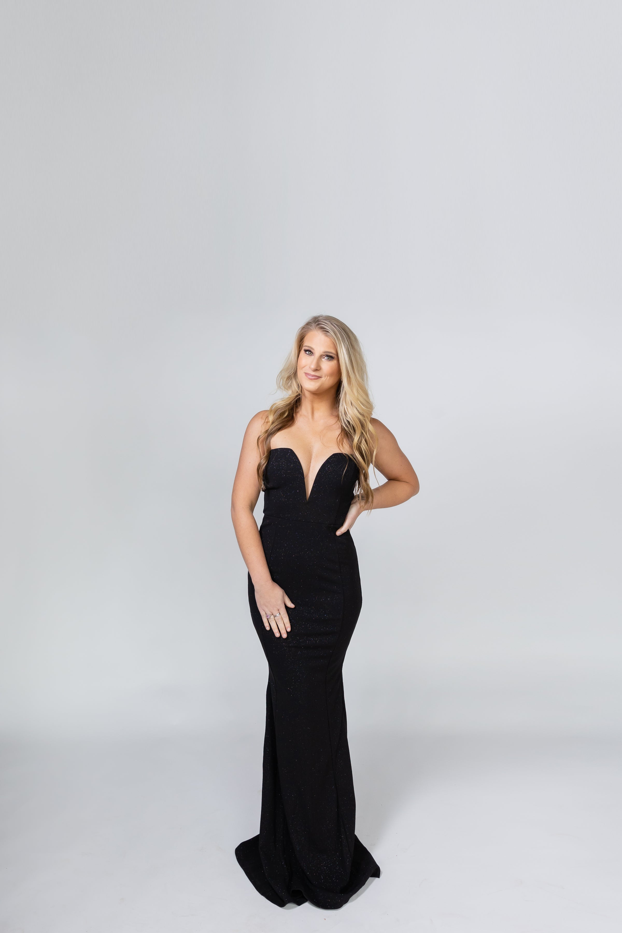 One Last Kiss Maxi Dress- Black The Sassy Owl Boutique One Last Kiss Maxi Dress- Black The Sassy Owl Boutique