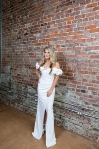 Elegant Sass Maxi Dress