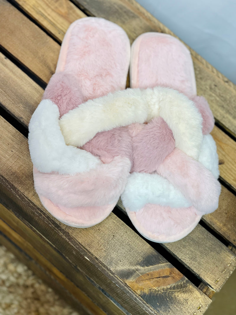 DESCRIPTION: Faux Fur Criss Cross Slippers - Rubber Sole  SIZING:  Small:5-6  Medium:7-8  Large:9-10