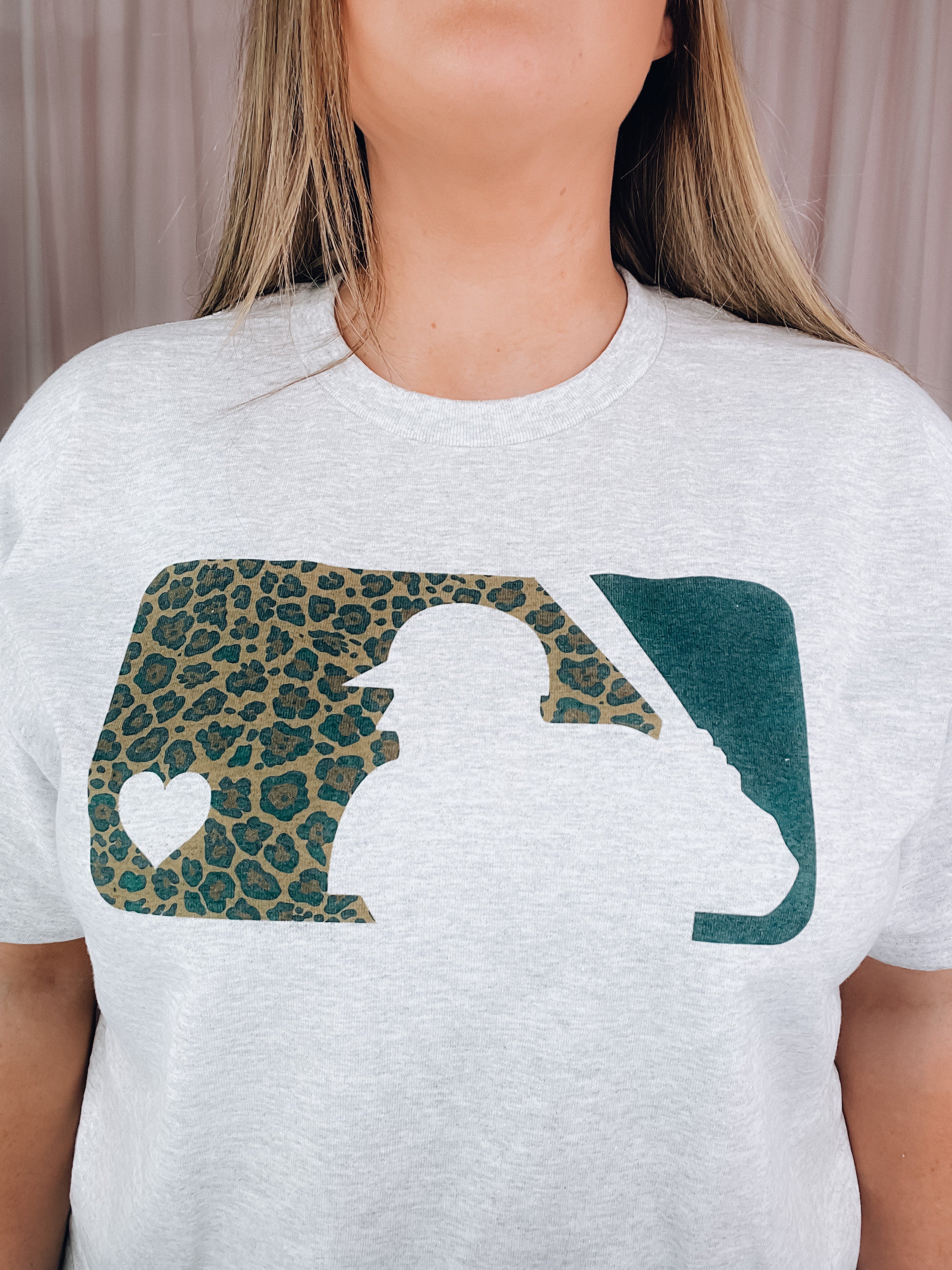 Leopard Baseball Logo Graphic Tee (S-2XL) – The Sassy Owl Boutique