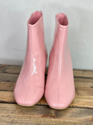 -Light Pink Color  -Back Zipper Closure   -3" Heel   -Padded Insole   *Runs True To Size*